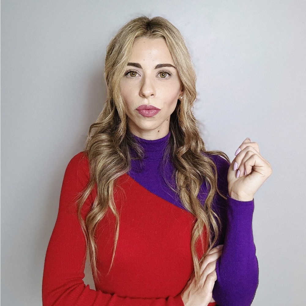 Meet your Posher, Christina